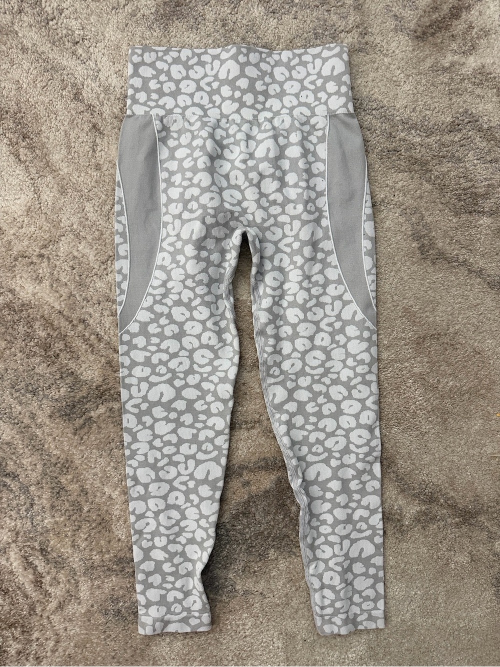 Grey Leopard Print Leggings